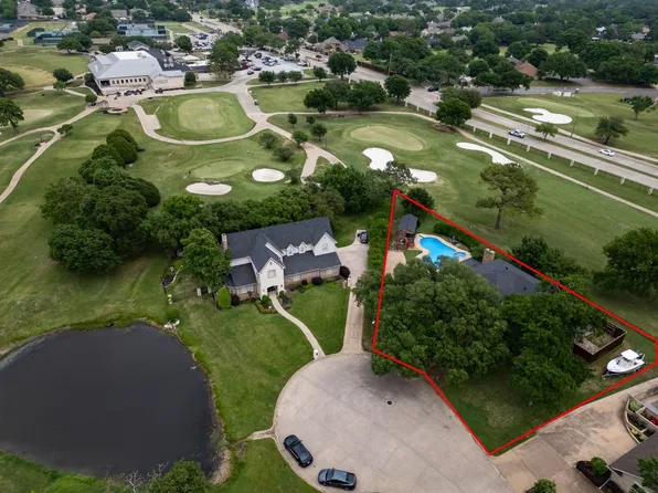 1116 Country Club Ct, Mansfield, TX 76063