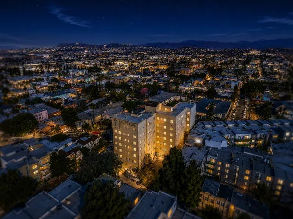 2430 Ocean View Ave, Los Angeles, CA 90057