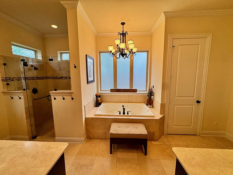 5820 Palo Pinto Ave — Photo 11