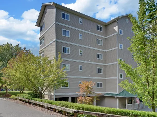 121 River St Unit 4C, Hiawassee, GA 30546