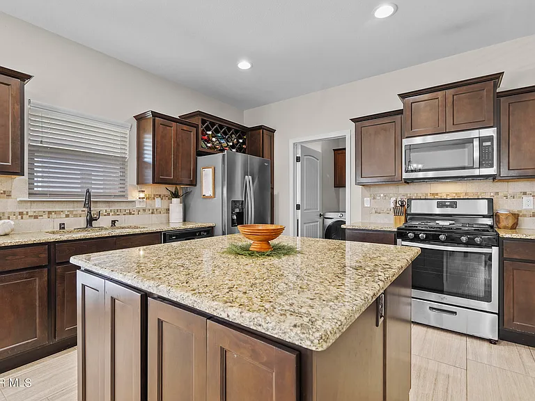 2113 William Caples St — Photo 10