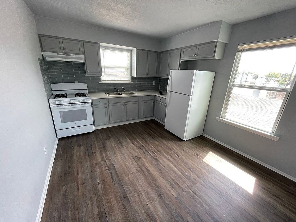 1st image of 5135 W Commerce St #3