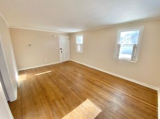 2 Lindenwood Dr, South Burlington, VT 05403