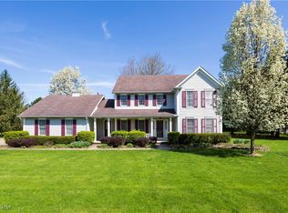 24928 Copopa Trl, Columbia Station, OH 44028