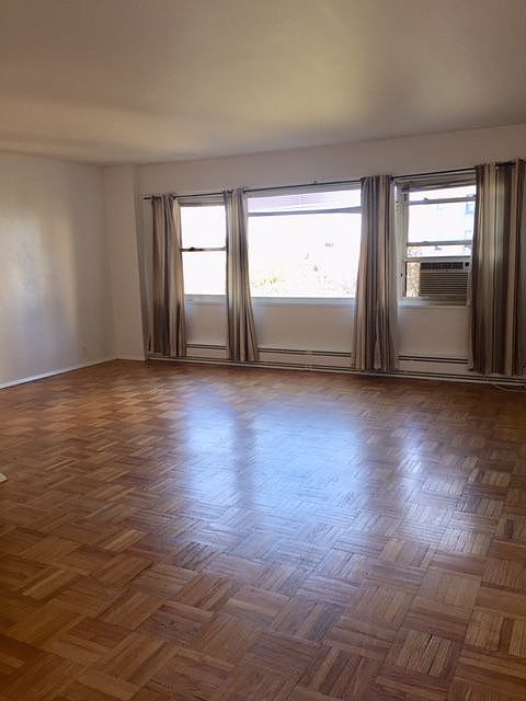 1st image of 4 Fordham Hill Oval APT 9E