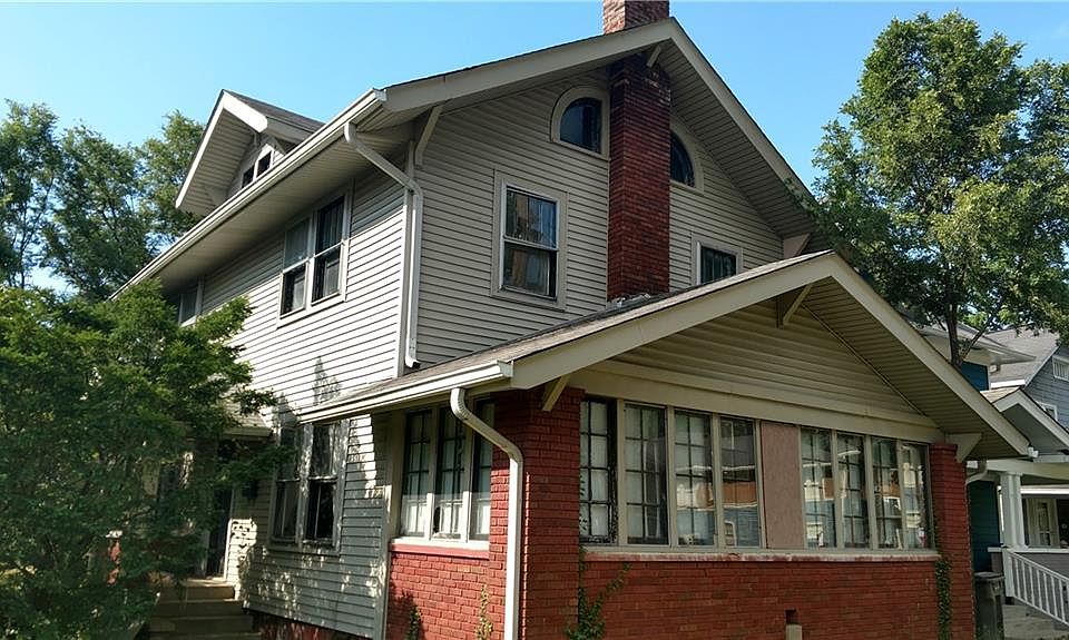 1st image of 1135 E Fairfield Ave