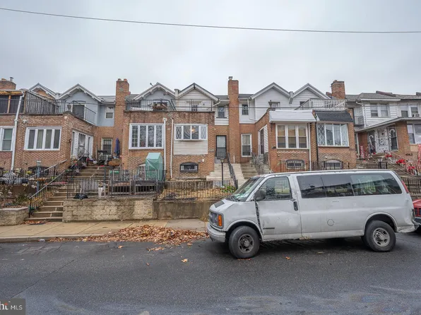 6069 Cedarhurst St, Philadelphia, PA 19143