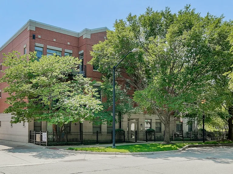 1407 S Halsted St #1B — Photo 5