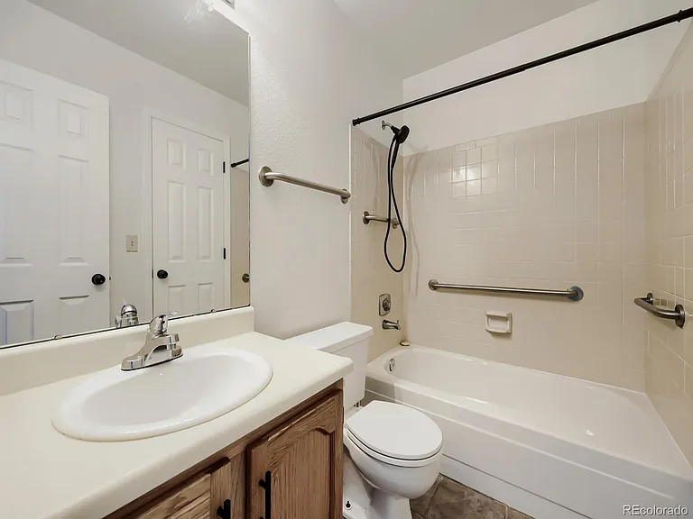 12332 Colorado Blvd #30 — Photo 8