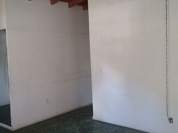 4th image of 1628 NW 18th Ave