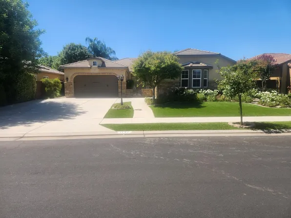 3282 Purvis Ave, Clovis, CA 93619