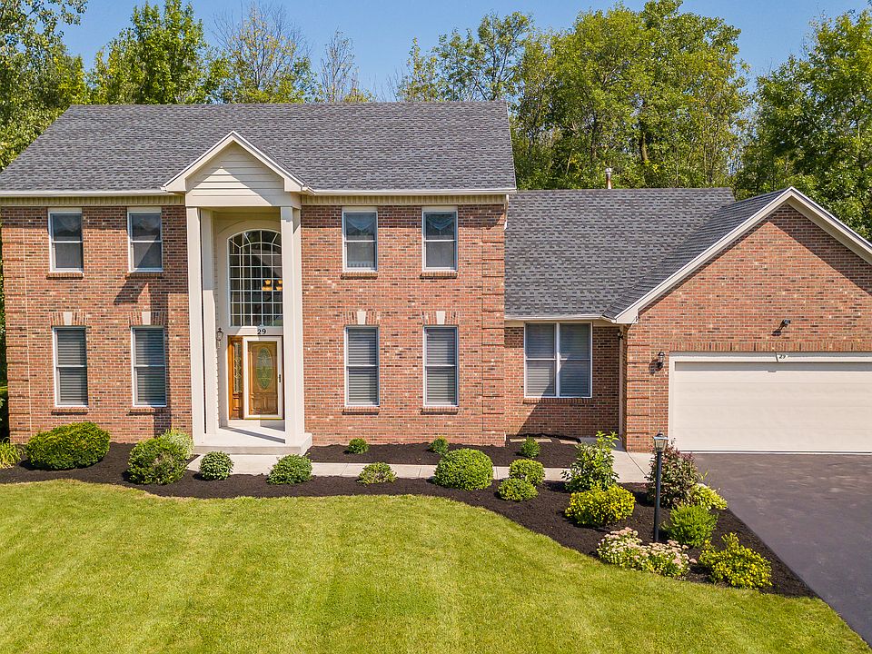1st image of 29 Alden Glen Dr