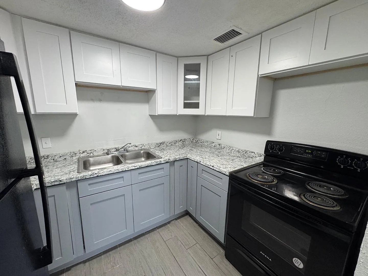 13701 North 21st Street - 14 — Photo 2
