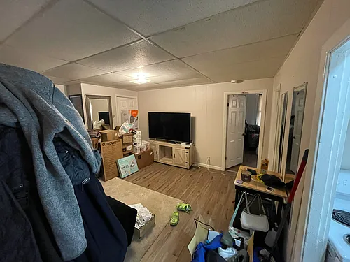 19 Andrews Ave Photo 1