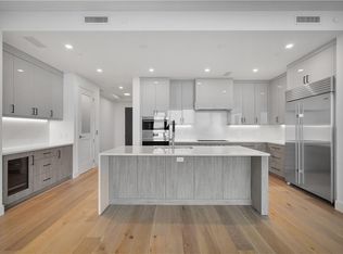 2520 Peachtree Rd NW #1402, Atlanta, GA 30305
