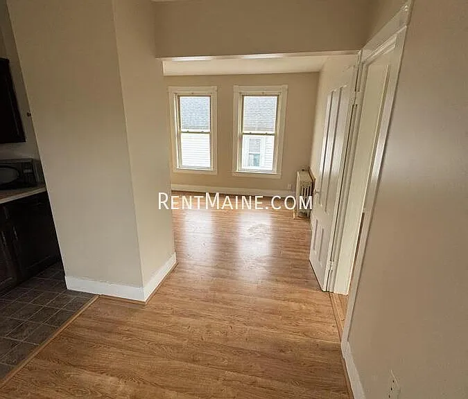 38 Oak St #2 — Photo 3