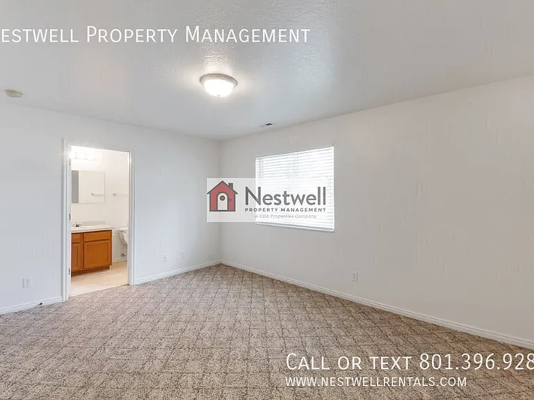 296 Pommel Dr — Photo 9