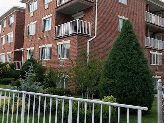 2nd image of 2629 E 23rd St APT 2I