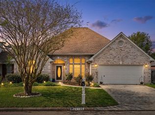 21719 Long Castle Dr, Spring, TX 77388