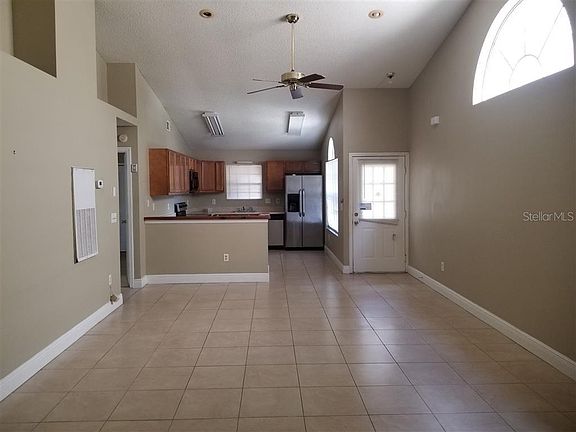 3rd image of 3003 Oak Park Way APT 104