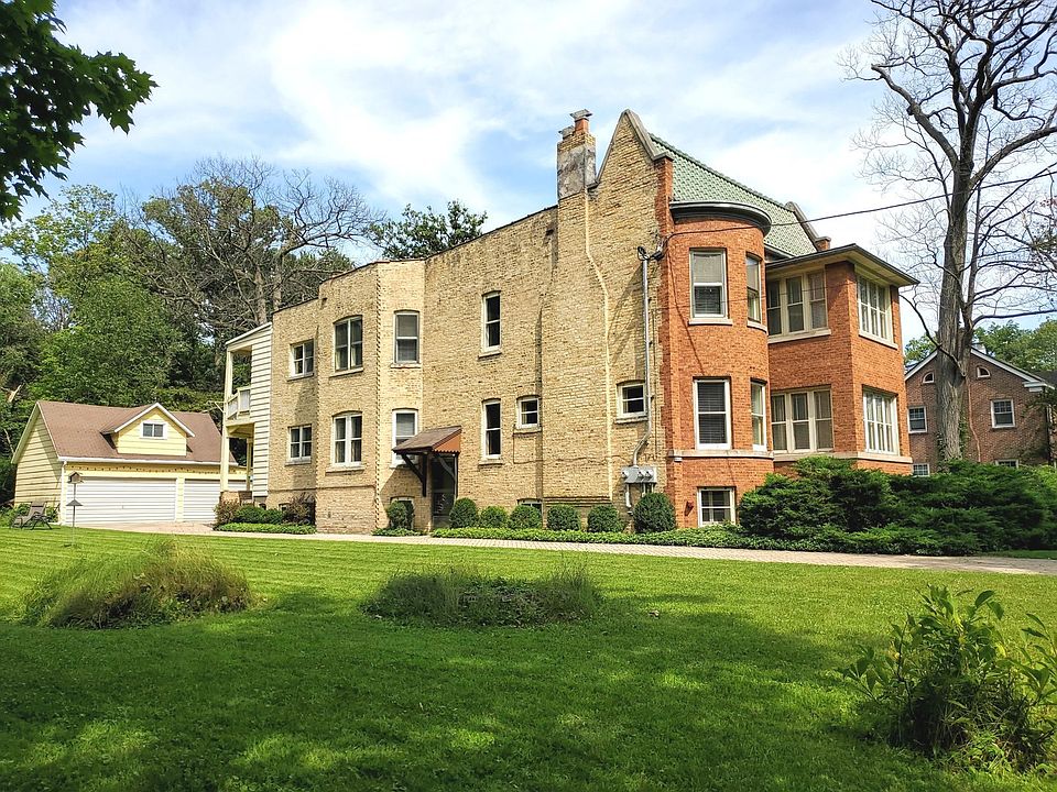 1st image of 6319 N Louise Ave