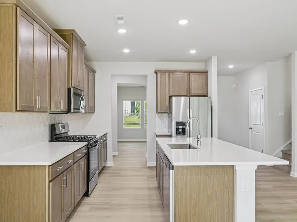 1454 Hatteras Rd, Durham, NC 27704