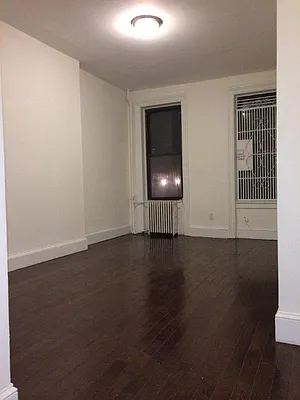 Rented by Town Residential | media 38