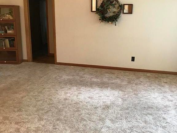 3rd image of 308 Park Dr