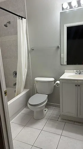 2616 SW 83rd Ter Photo 1