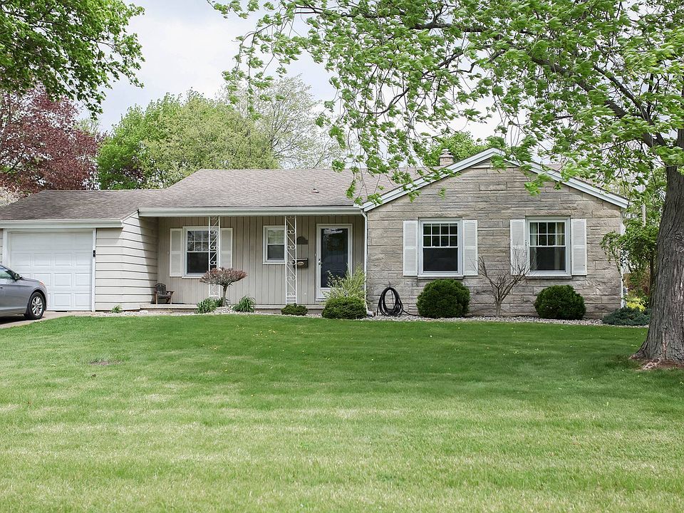 1st image of 424 Edka Ave