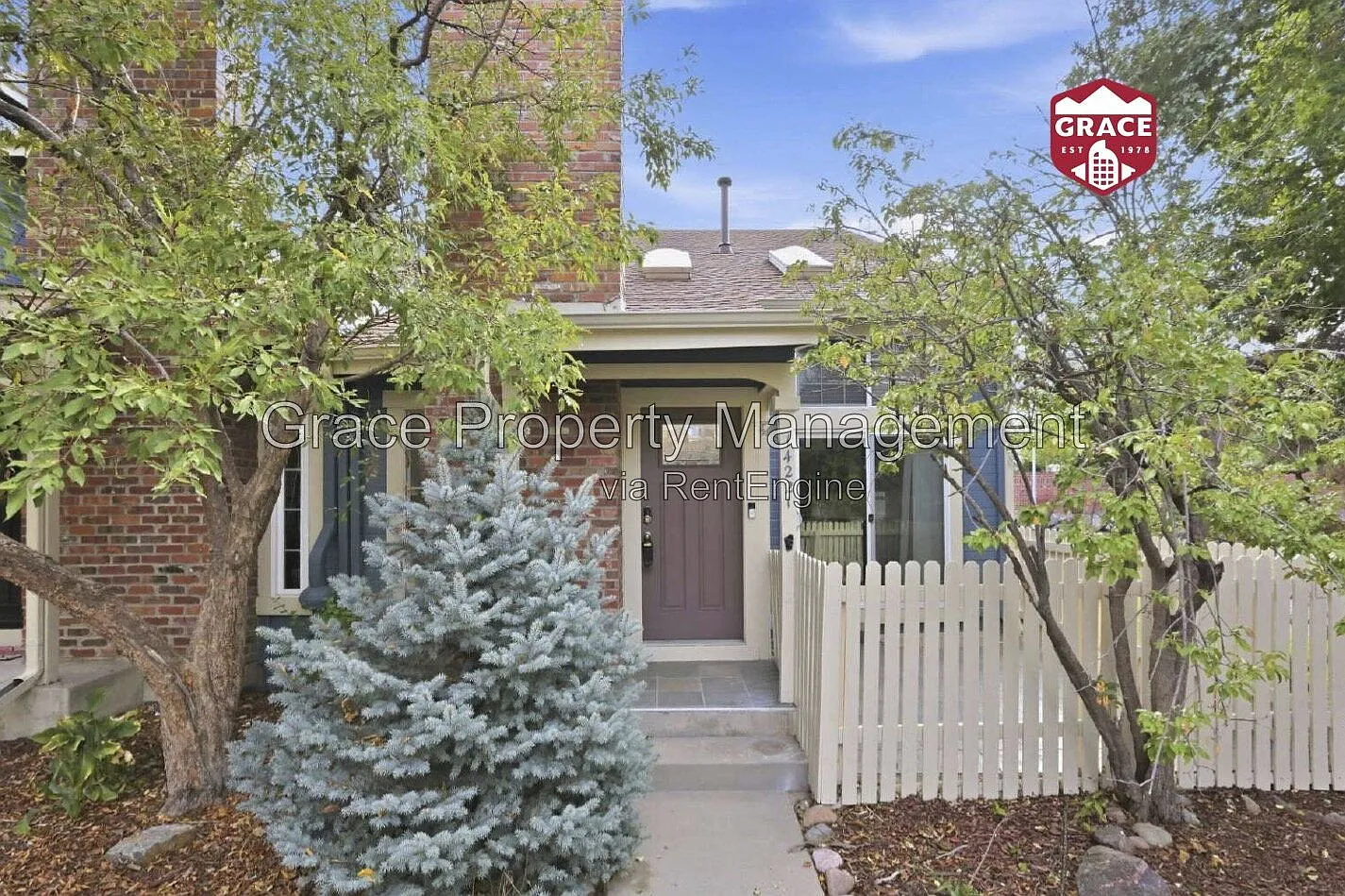 3 bed, 3.0 bath, 1660 sqft, $2,595 — Photo 1