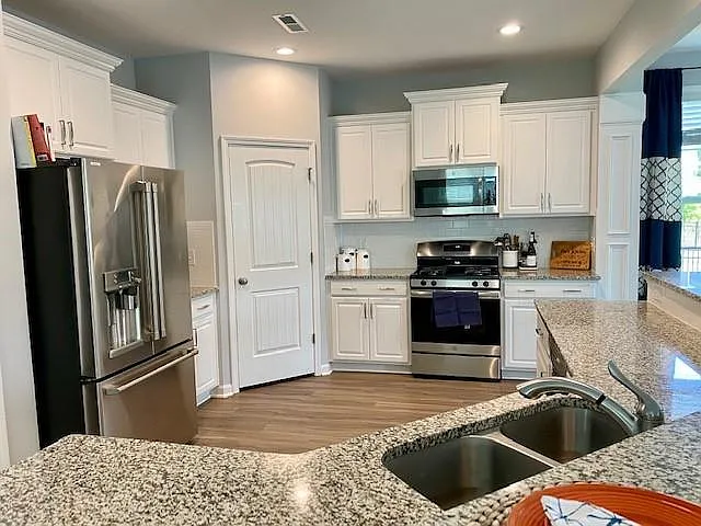 111 Adaire Way — Photo 6