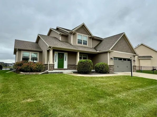 103 Summerbrook Dr, Savoy, IL 61874