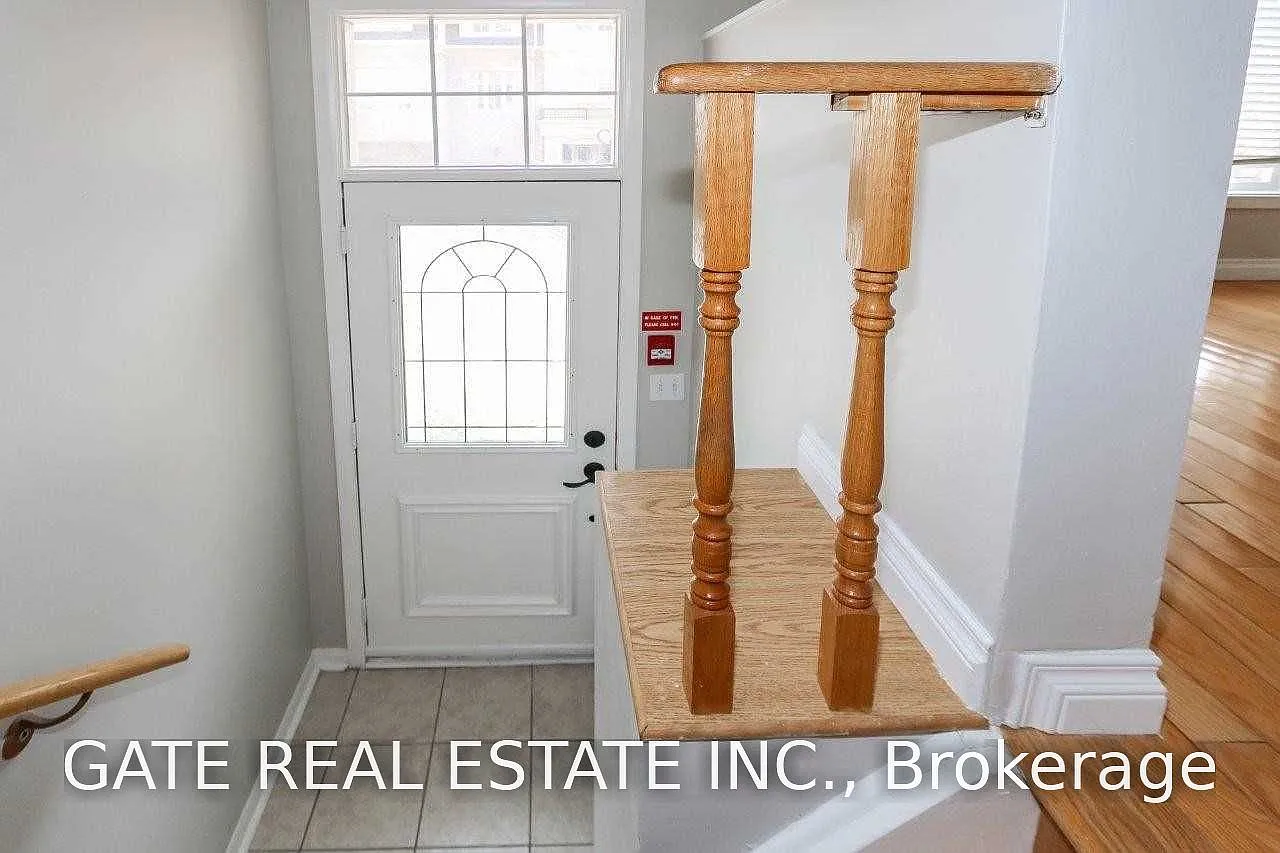 3 bed, $3,000 — Photo 3