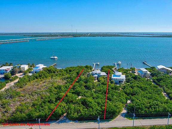 5th image of 451 E Shore Dr