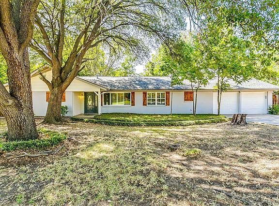 2nd image of 6008 Trail Lake Dr