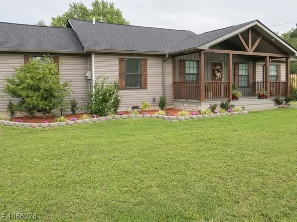 711 E Lincoln St, Greenwood, AR 72936