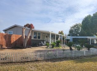 2400 W Midvalley Ave SPACE LD42, Visalia, CA 93277