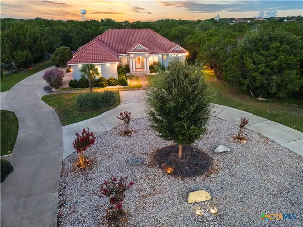 27906 Bogen Rd, New Braunfels, TX 78132