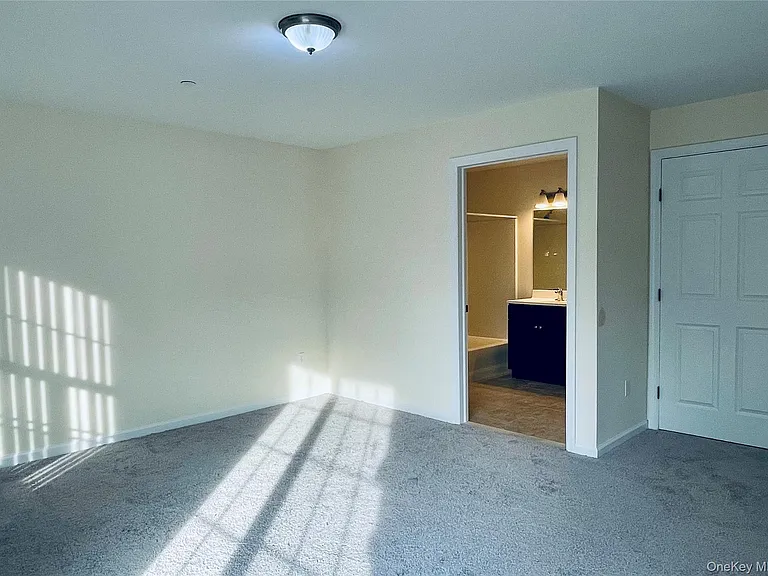 46 Islip Ave #201 — Photo 11