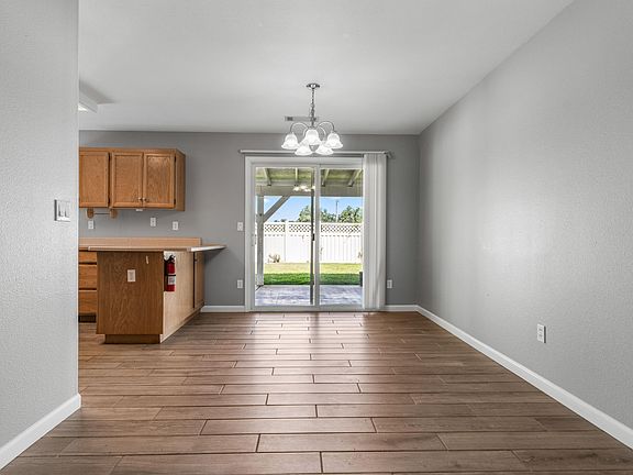 5th image of 3582 Bearwood Pl