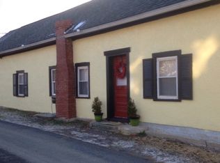 39 Sir Washington St, Inwood, WV 25428