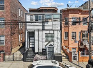 3219 104th St, East Elmhurst, NY 11369