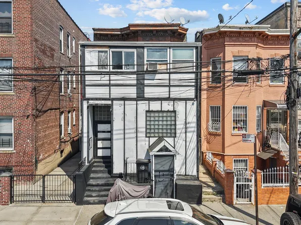 3219 104th Street, East Elmhurst, NY 11369