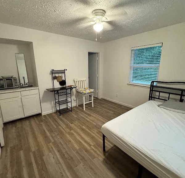 21315 Carisbrook Ln #1 — Photo 14