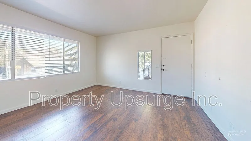2 bed, 1.0 bath, 838 sqft, $1,350 — Photo 4