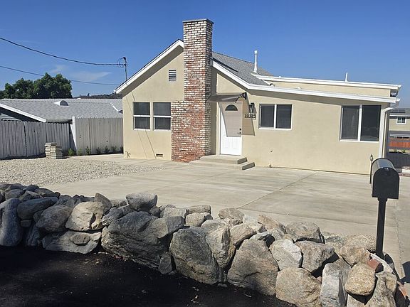 2nd image of 10323 Samoa Ave
