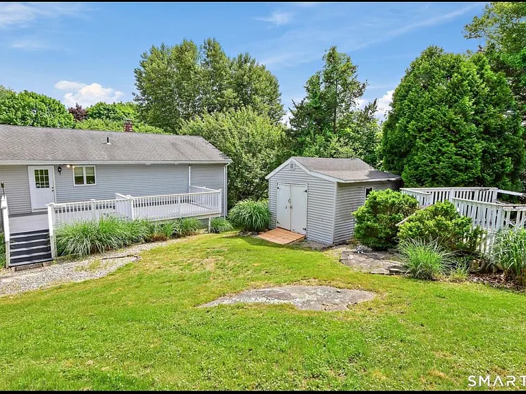 289 Salem Tpke — Photo 3