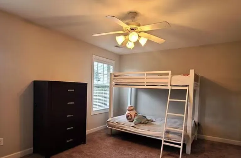 110 Beerli Dr — Photo 5