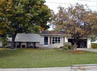 5660 Sangemon Dr, Saginaw, MI 48638